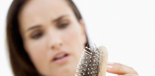 Fakty i mity o utracie włosów