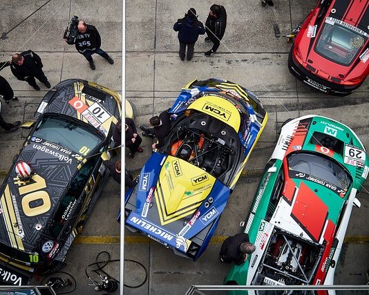 Czy PIT składa się automatycznie?