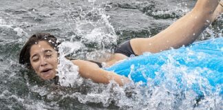 Na czym polega łóżko wodne?